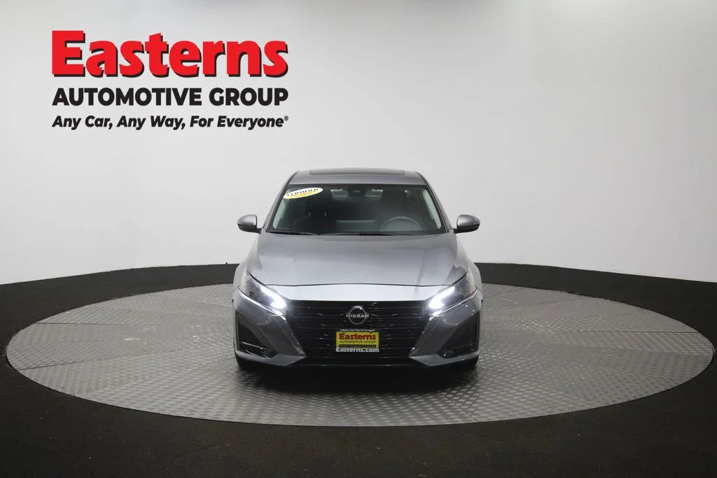 Used 2023 Gray Nissan 2.5 SV image 52