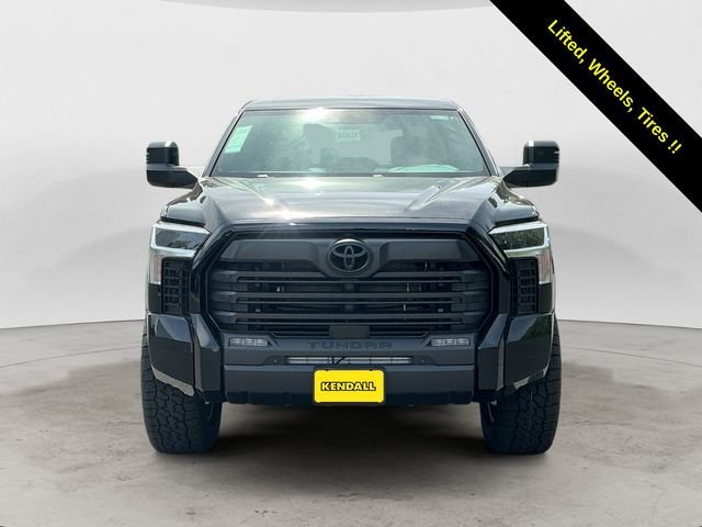 New 2026 Midnight Black Metallic Toyota SR5 image 8