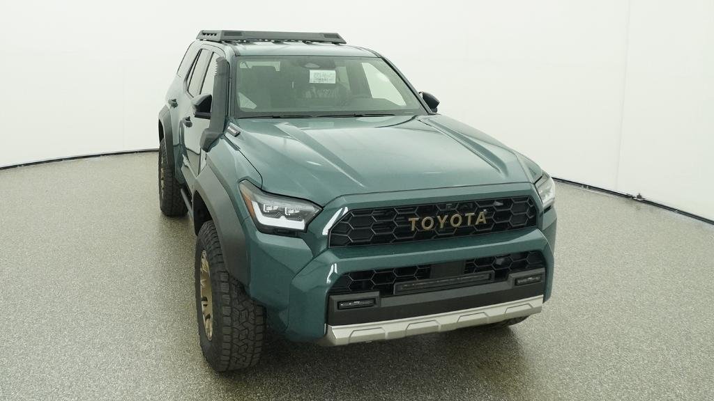New 2026 Everest Toyota Trailhunter image 9