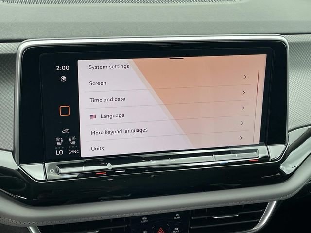 New 2026 White/off-white Volkswagen 2.0T Peak Edition image 11