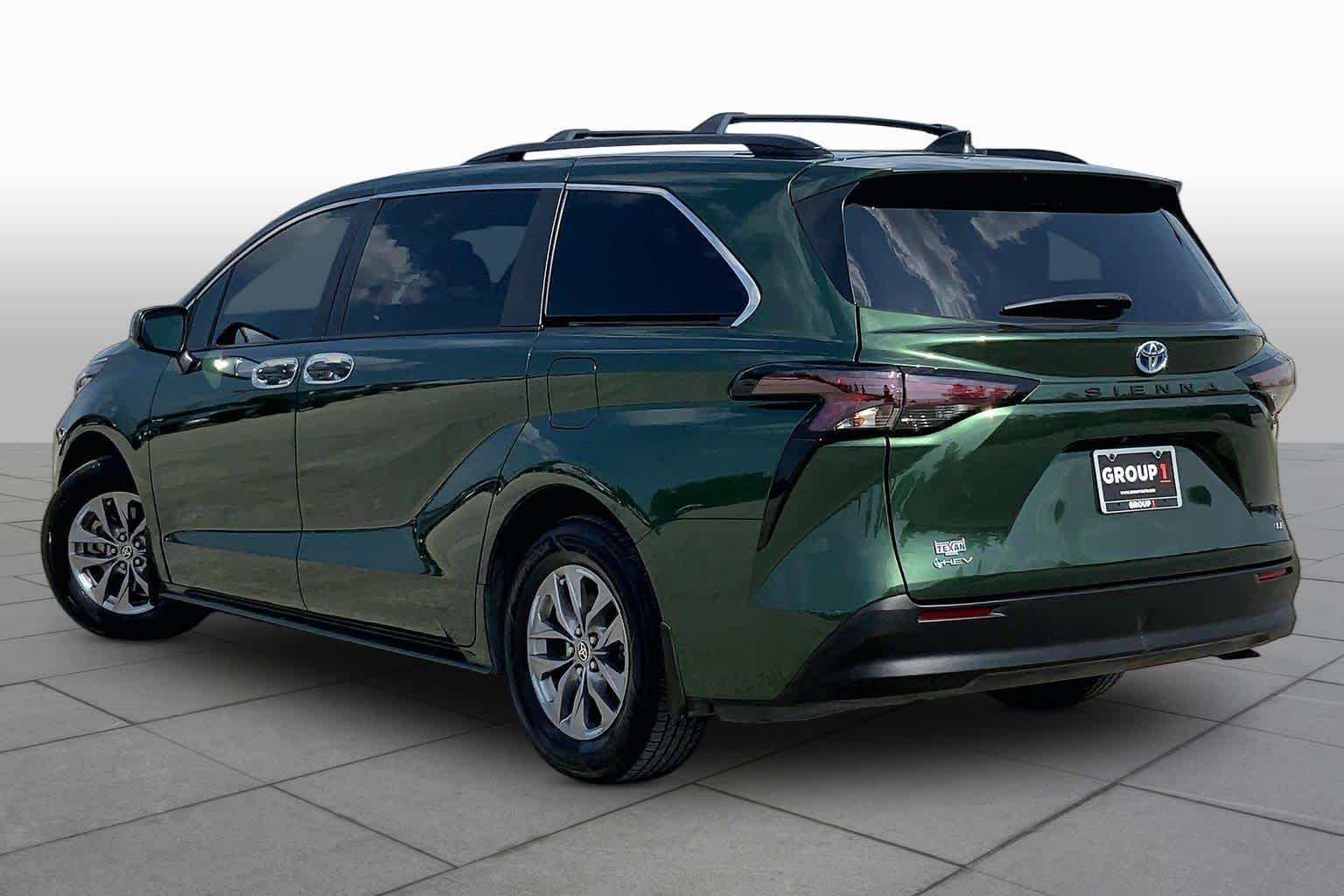 Used 2025 Cypress Toyota LE image 12