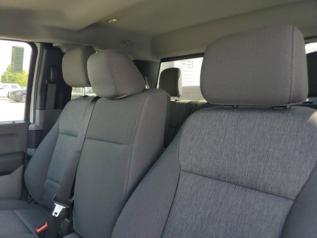 New 2026 Oxford White Ford F-550® XL image 7