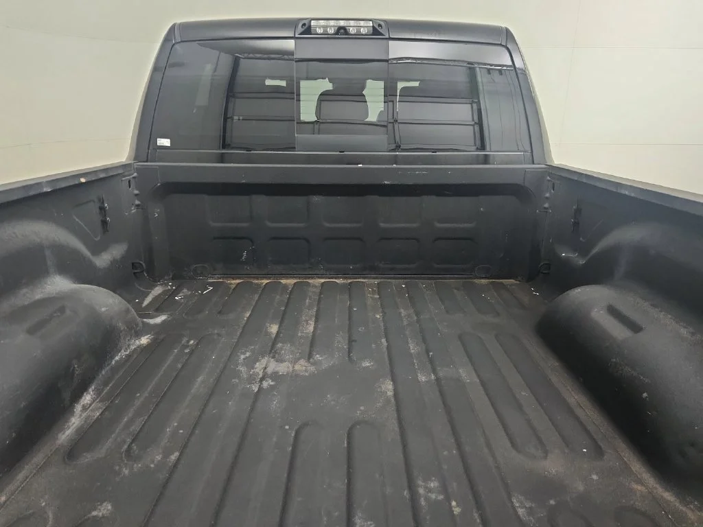 Used 2019 Black Ram Laramie Longhorn image 27