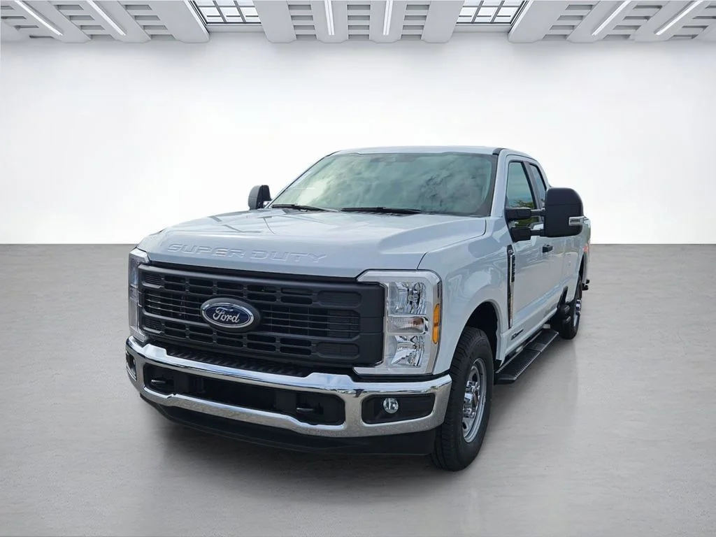 2026 Ford F-250 Super Duty XL - Photo 9
