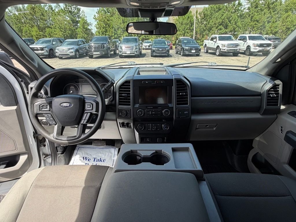 Used 2021 White Ford XL image 2