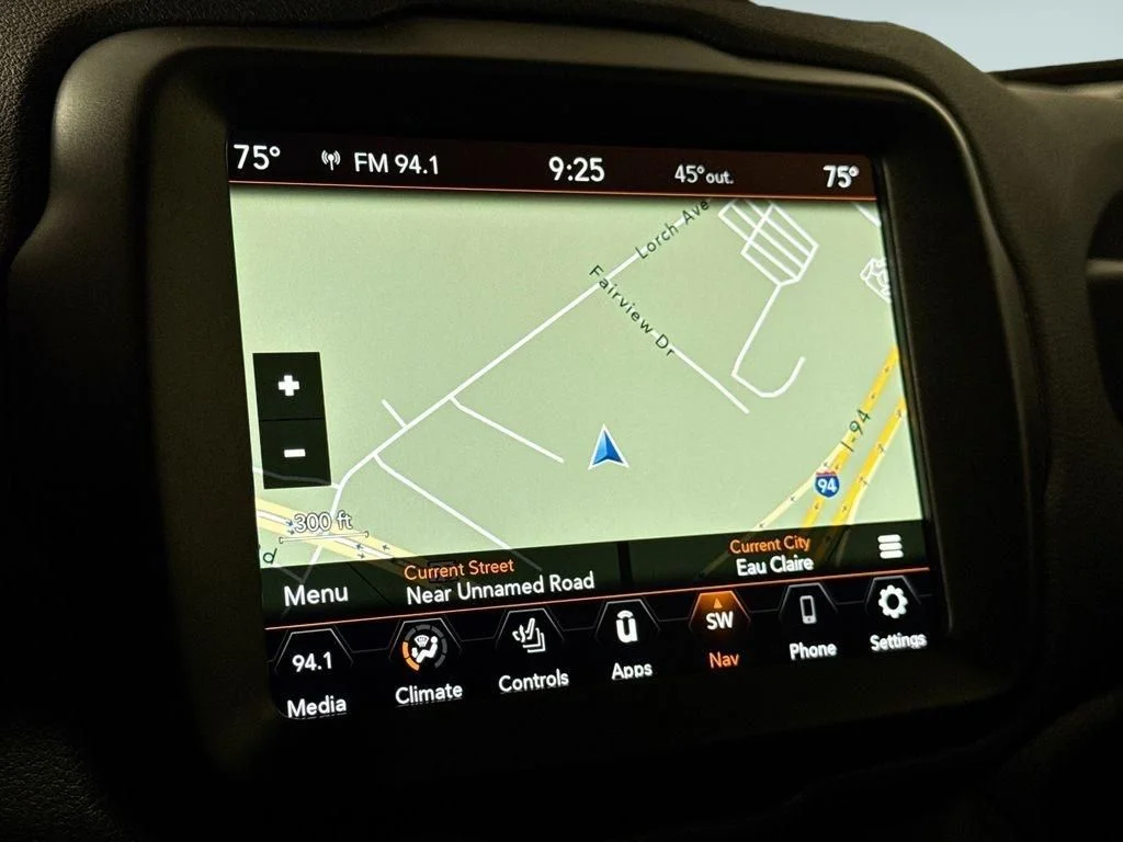 2023 Jeep Renegade Limited - Photo 31