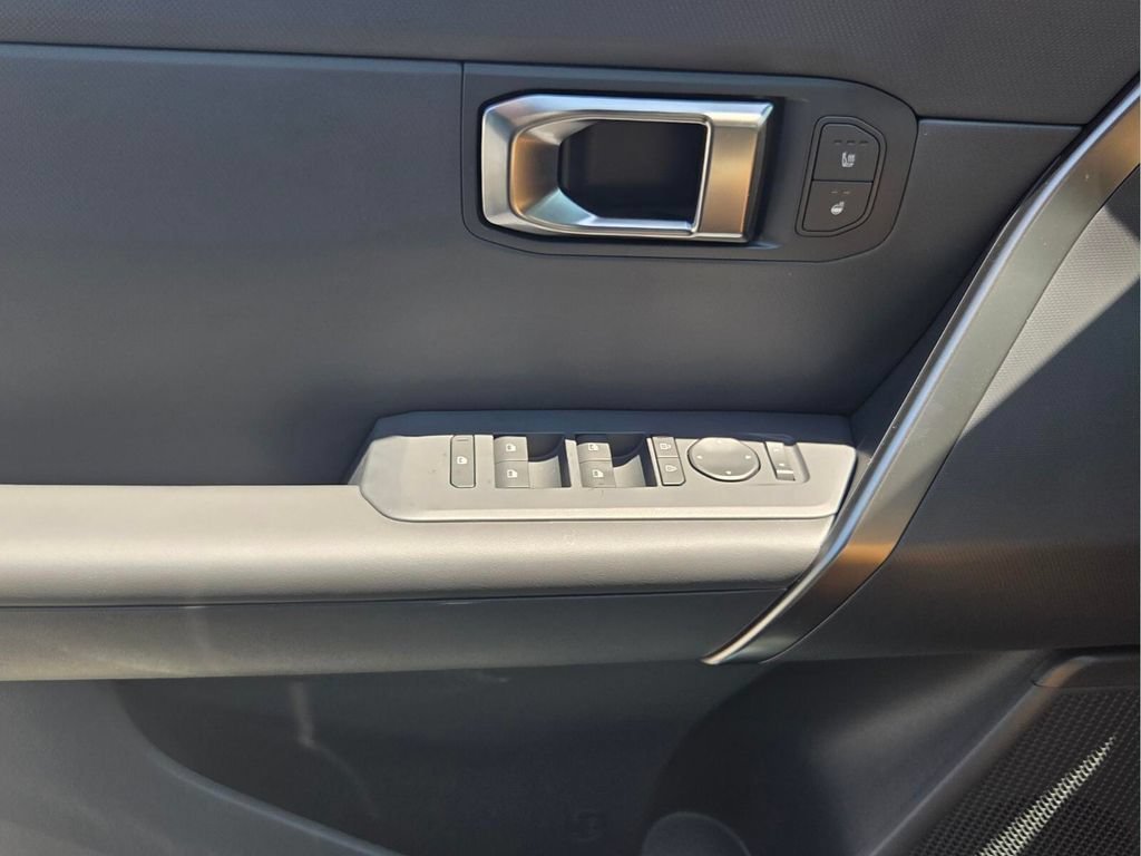 New 2027 Frost Blue Kia X-Line S image 22