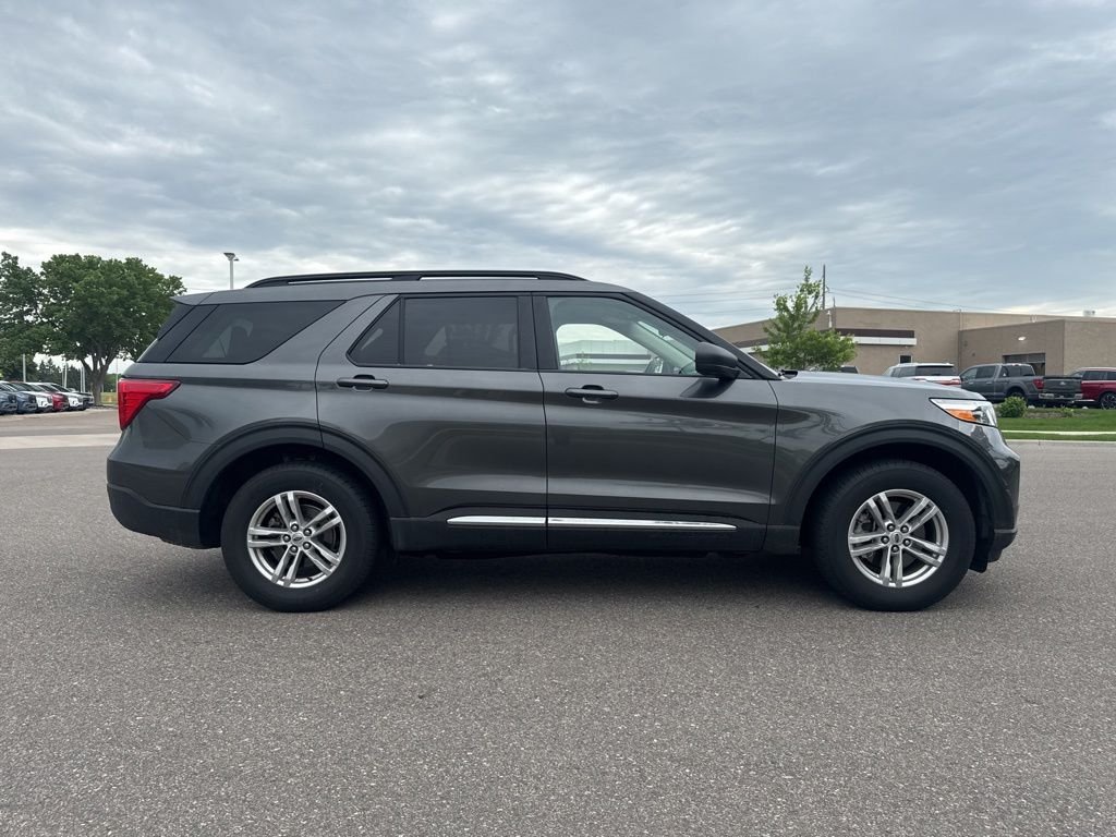 Used 2020 Gray Ford XLT image 4