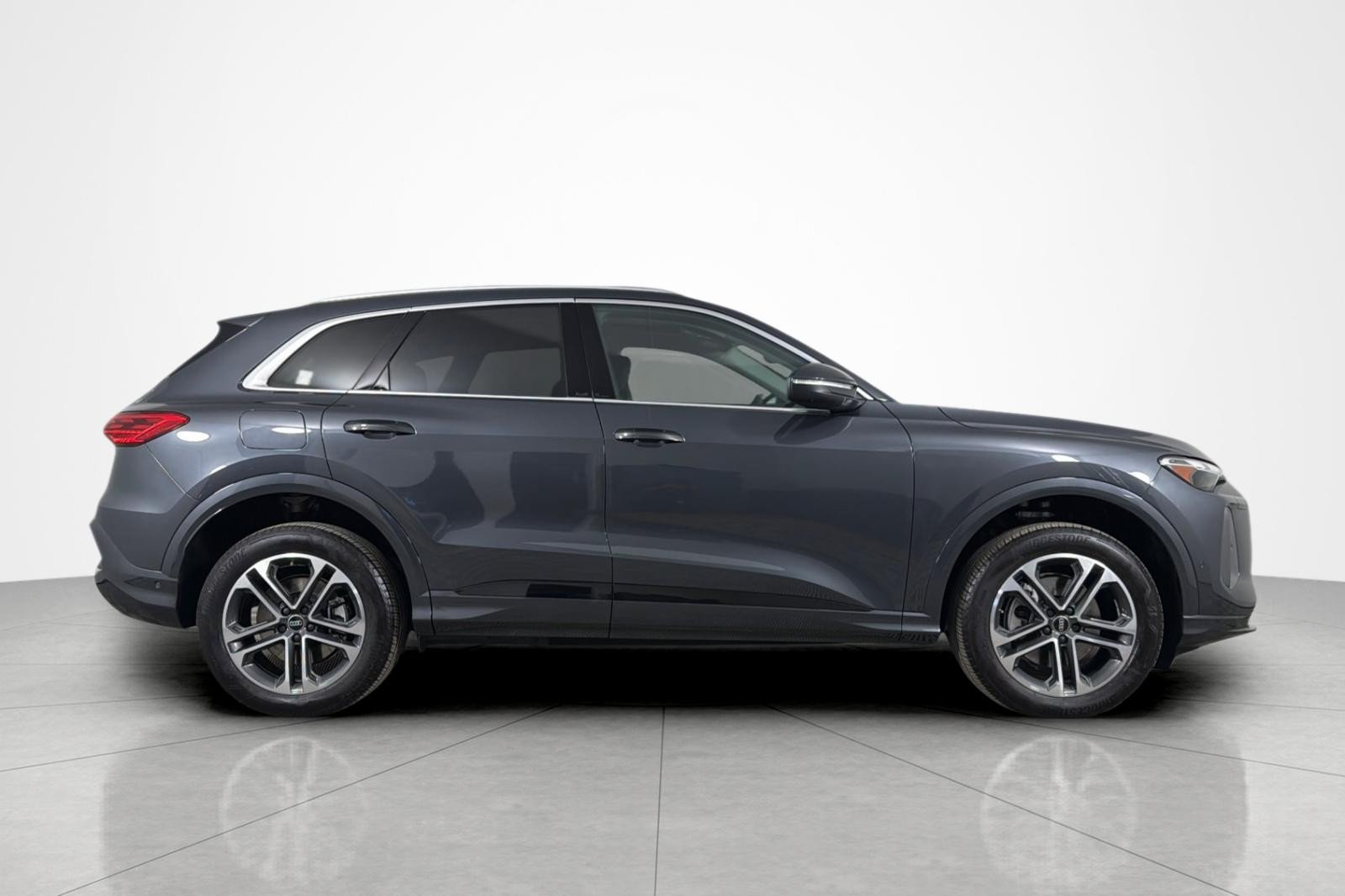 Used 2025 Tambora Gray Metallic Audi Premium 2.0 TFSI quattro image 6