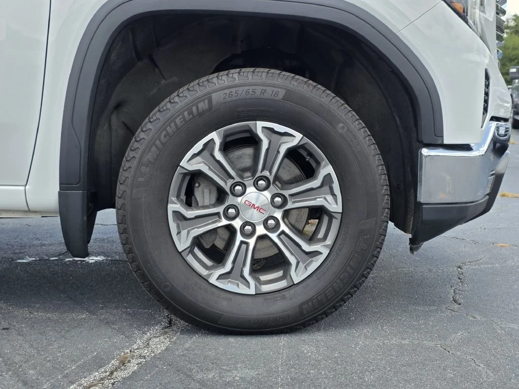 Used 2026 Summit White GMC SLT image 11