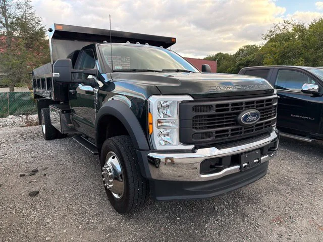 Used 2023 White Ford XL image 1