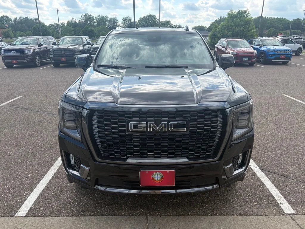 Used 2024 Black GMC Denali Ultimate image 3