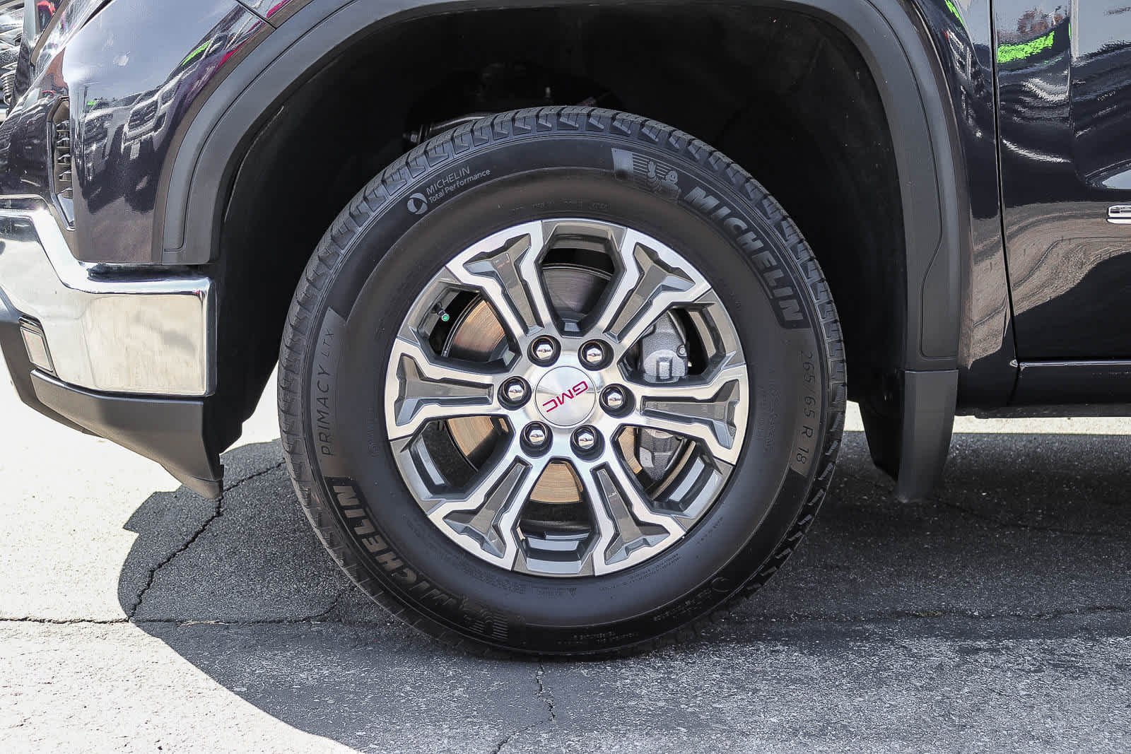 Used 2025 Titanium Rush Metallic GMC SLT image 10