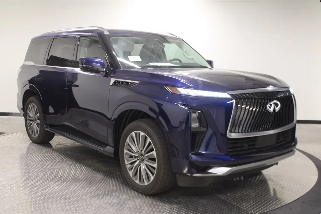2025 INFINITI QX80 Luxe 4WD - Photo 11