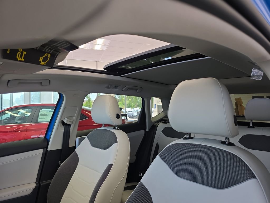 New 2026 Blue Volkswagen 1.5T SE image 25
