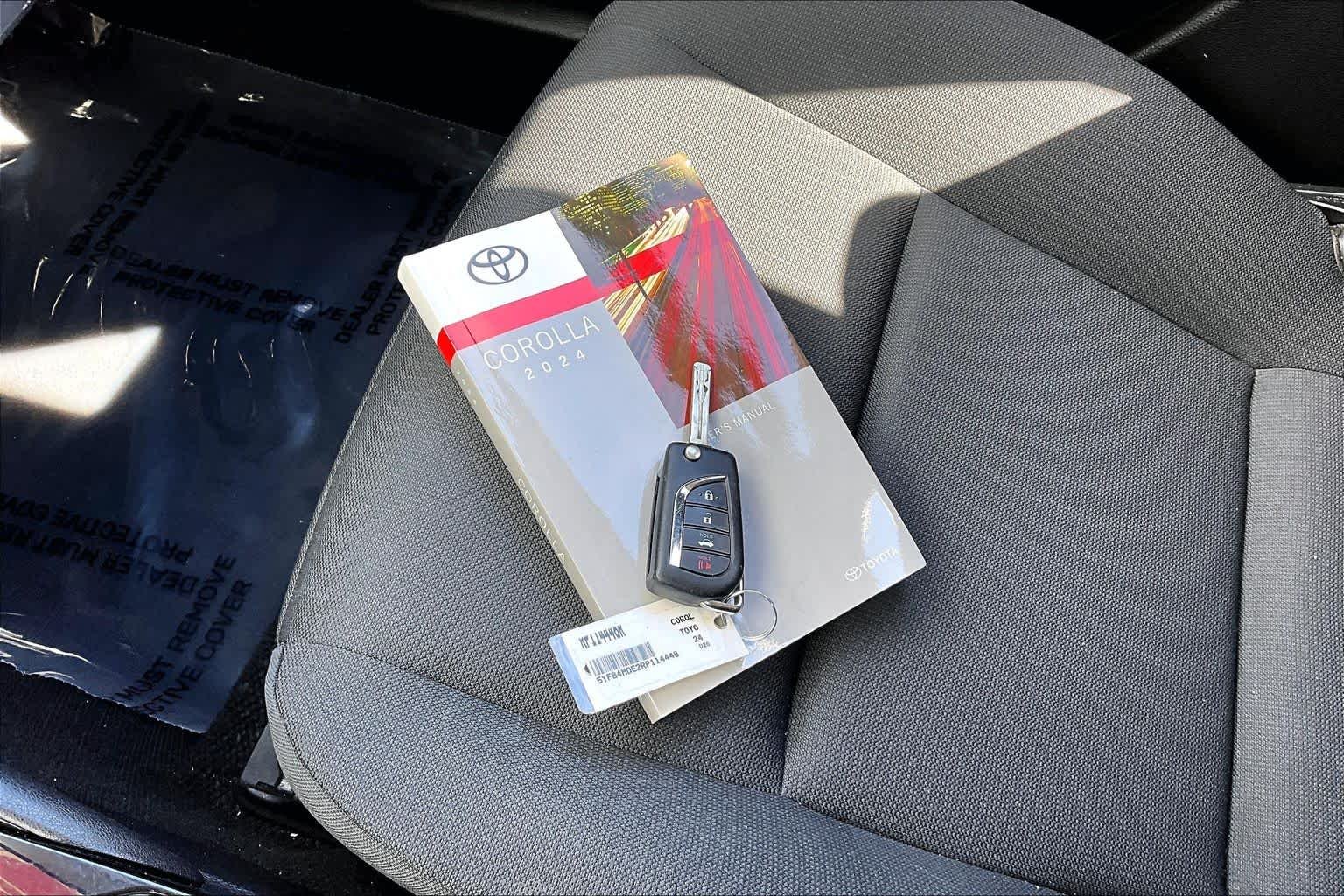 Used 2024 Blueprint Toyota LE image 14