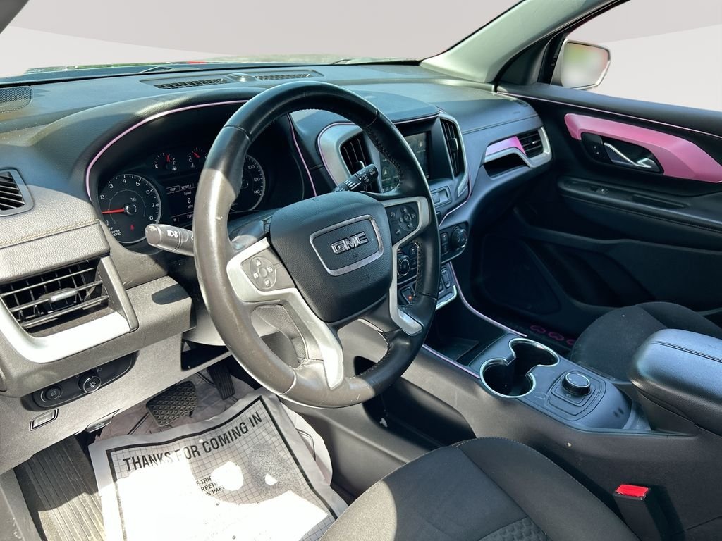 Used 2018 Black GMC SLE image 13