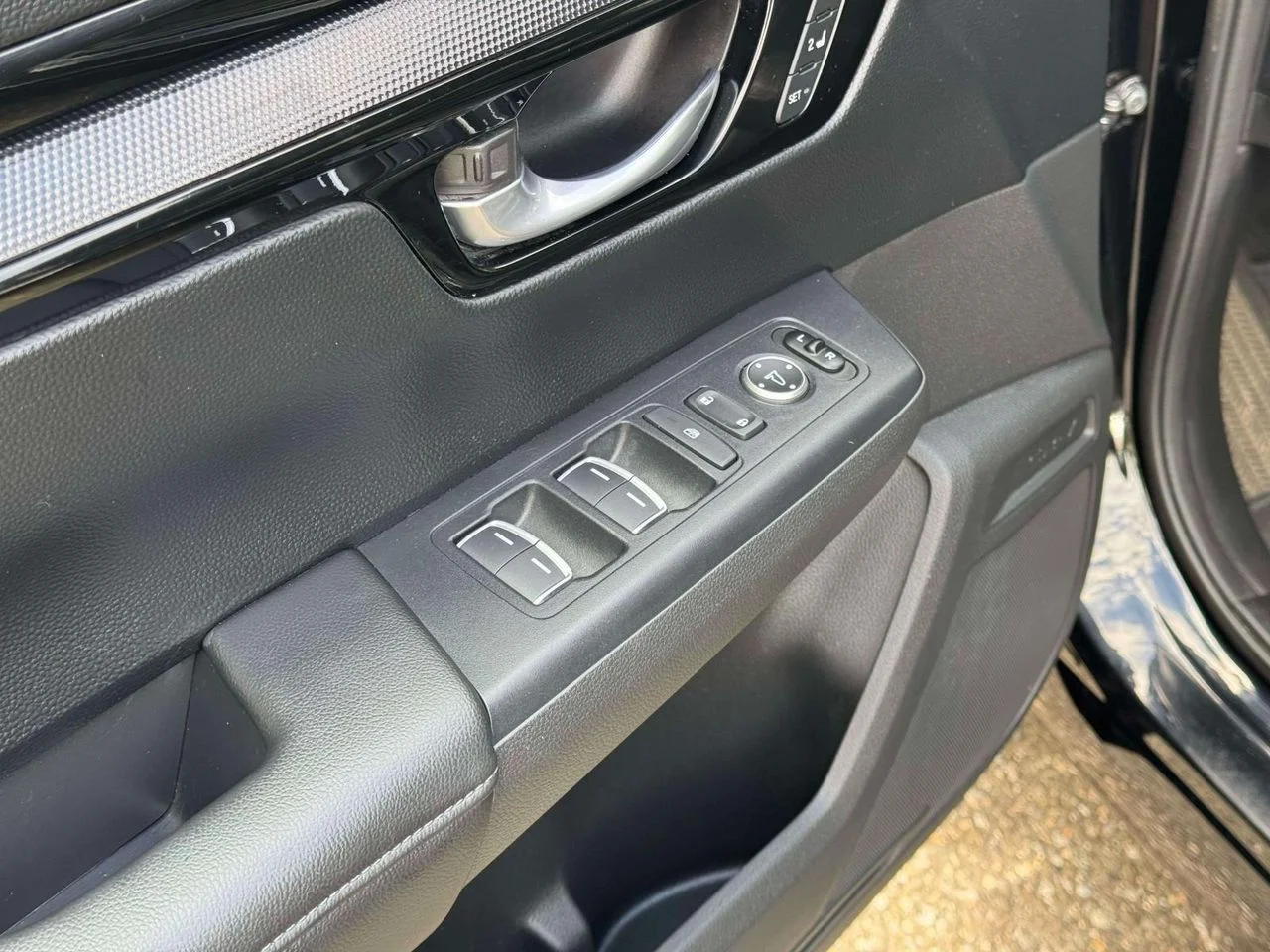 2024 Honda CR-V EX-L - Photo 21
