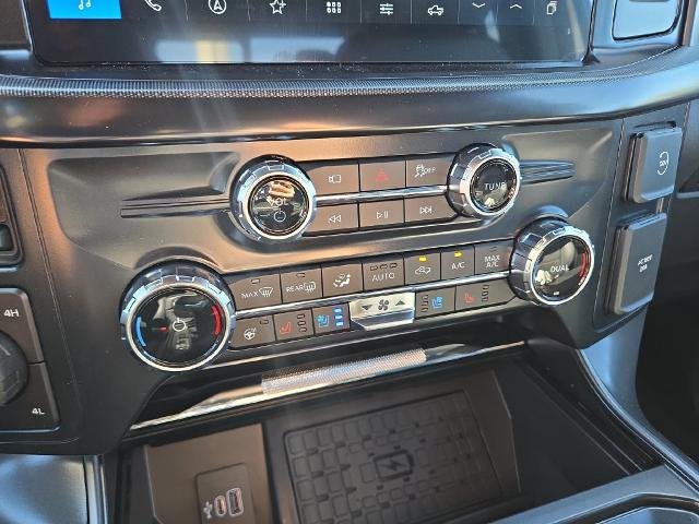 New 2026 Star White Metallic Tri-Coat Ford Lariat® image 32
