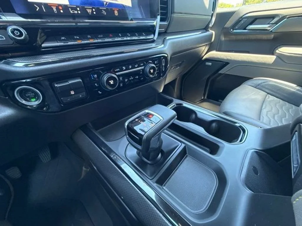 2025 Chevrolet Silverado 1500 ZR2 - Photo 63