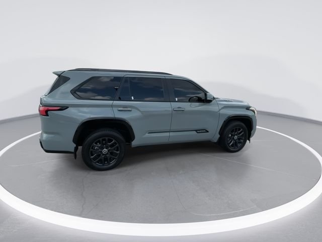 Used 2024 Gray Toyota Platinum image 9