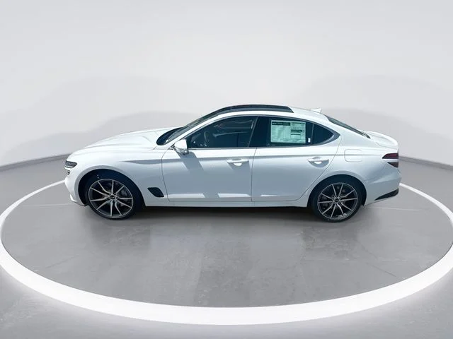 Used 2026 White Genesis 2.5T Prestige image 5