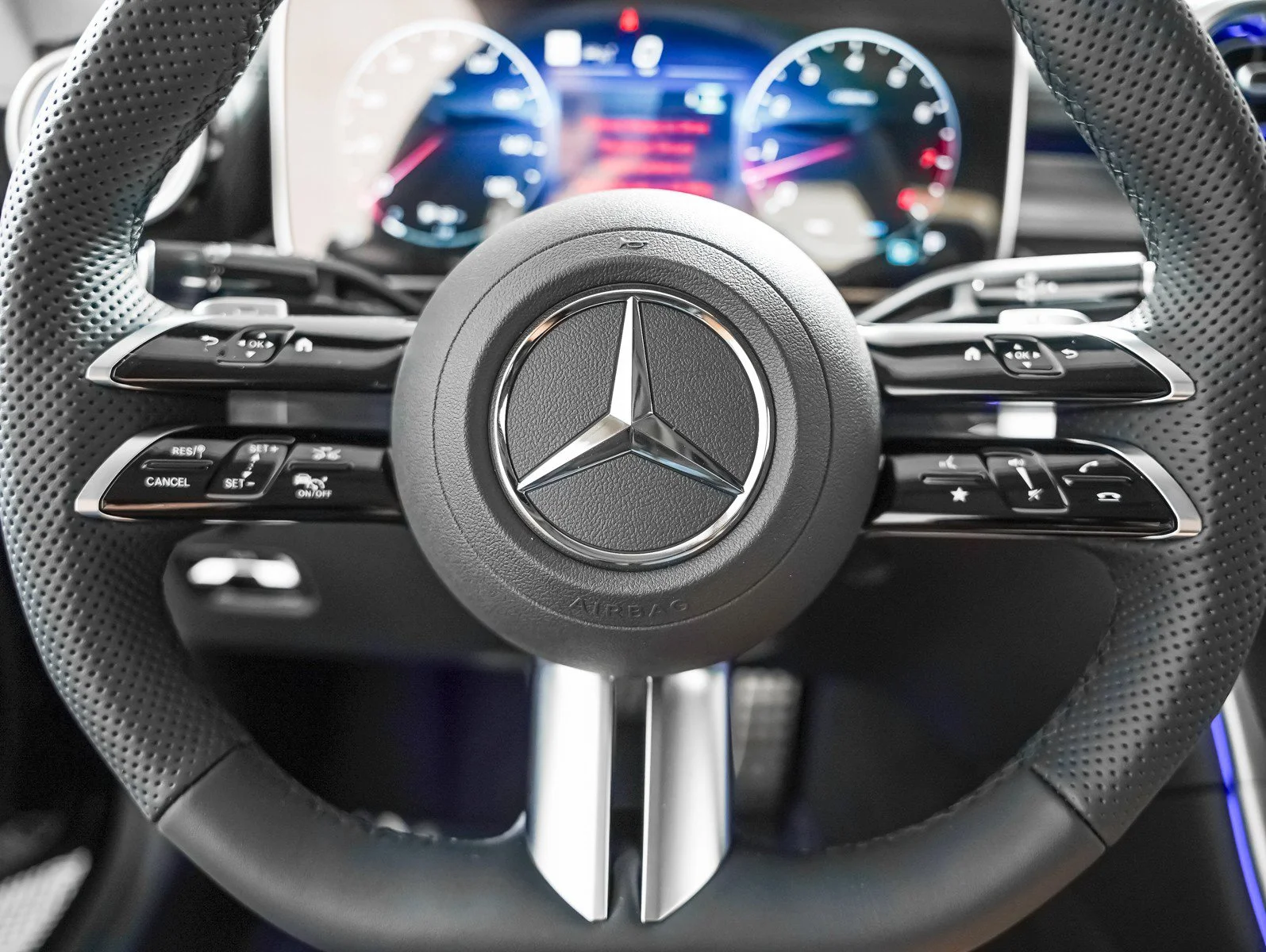New 2027 Black Mercedes-Benz CLE 300 4MATIC® image 14