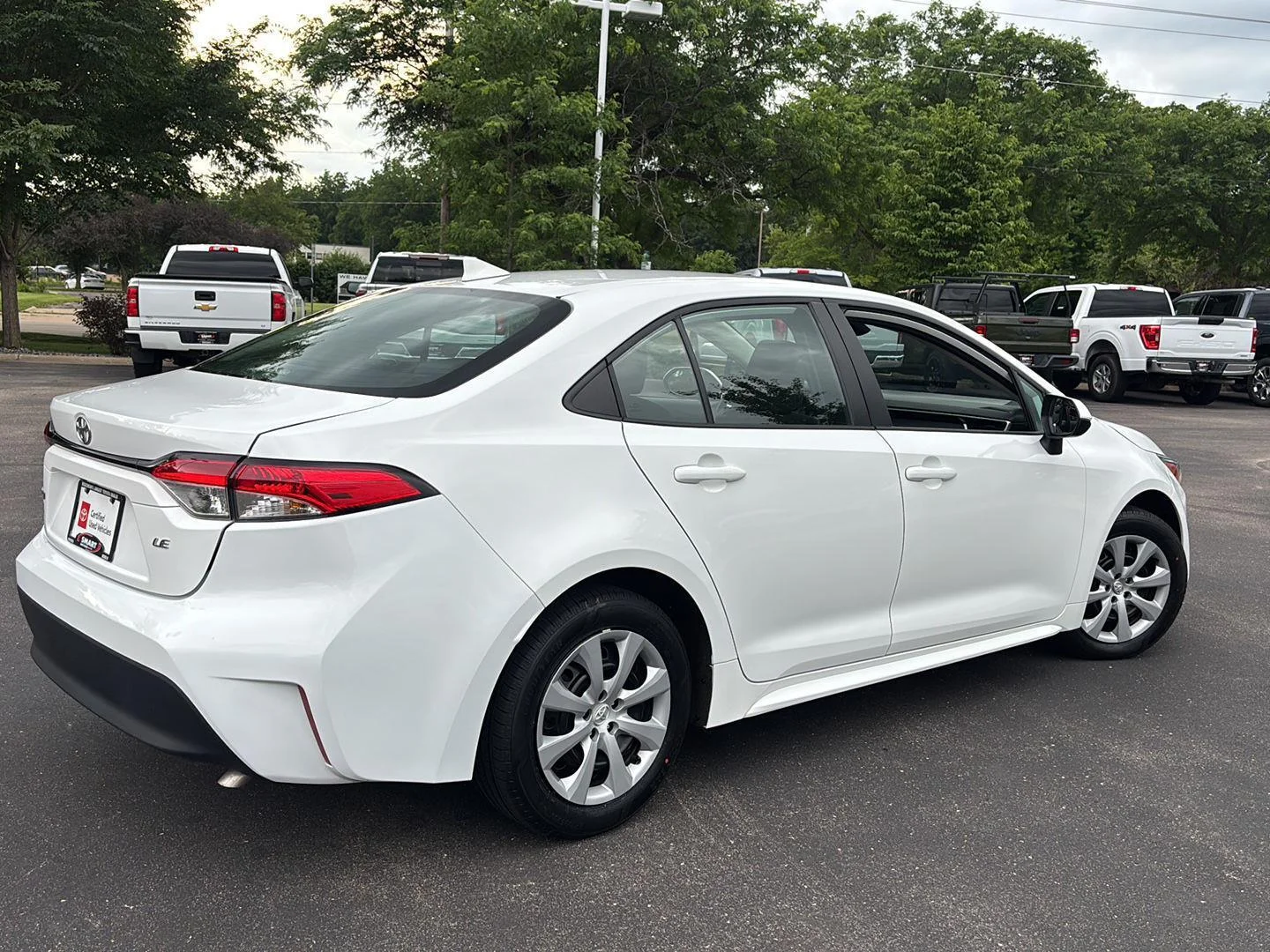 Certified Used 2024 Ice Cap Toyota LE image 16