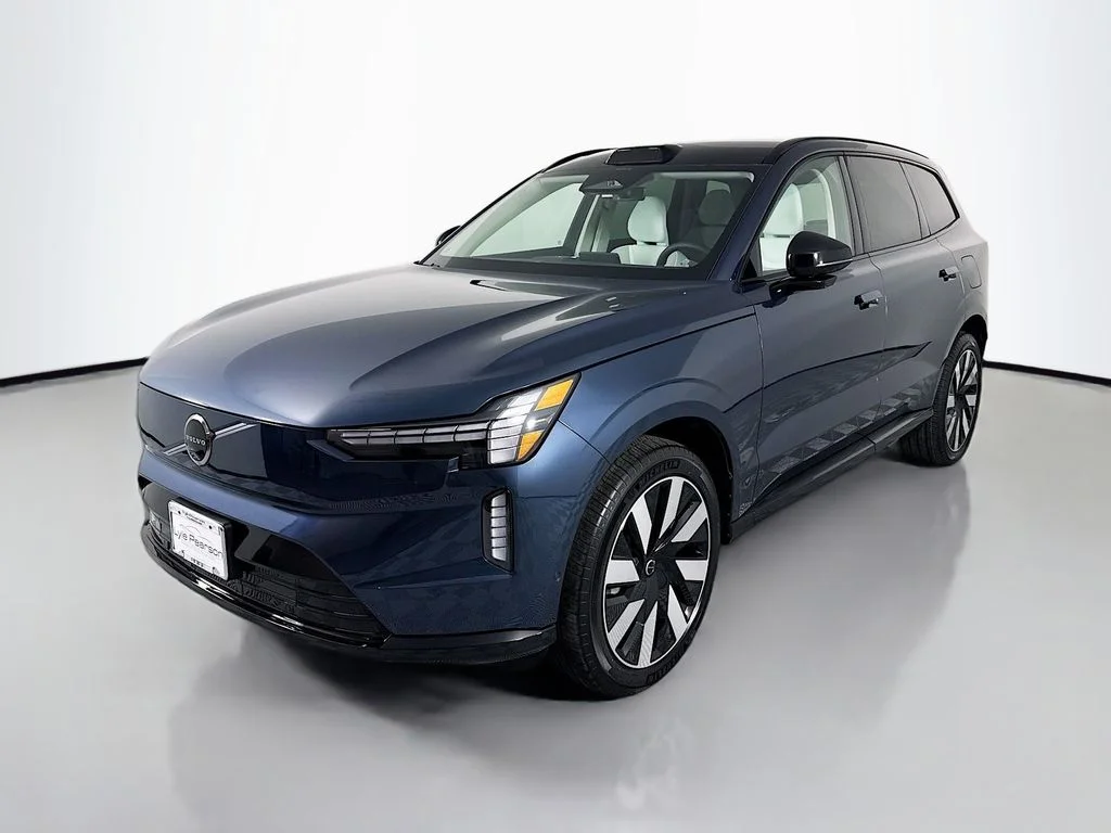 2025 Volvo EX90