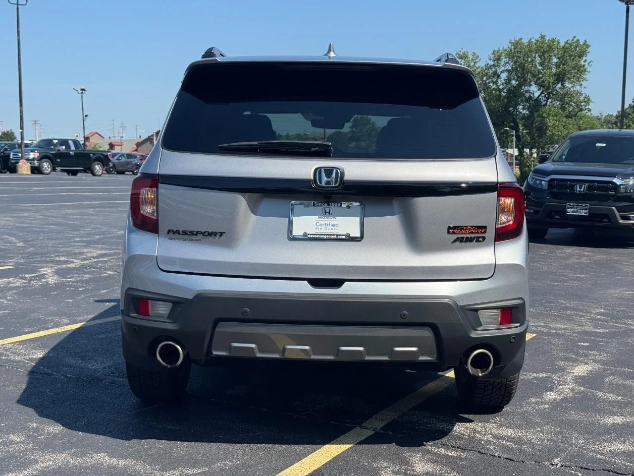 Certified Used 2024 Lunar Silver Metallic Honda AWD TRAILSPORT image 6