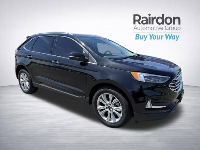 2022 Ford Edge Titanium AWD's photo