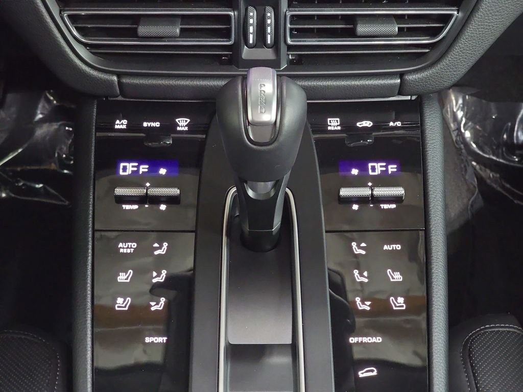 Certified Used 2025 White Porsche  image 19