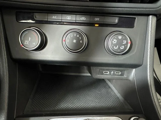 Used 2023 Deep Black Volkswagen 1.5T Sport image 15
