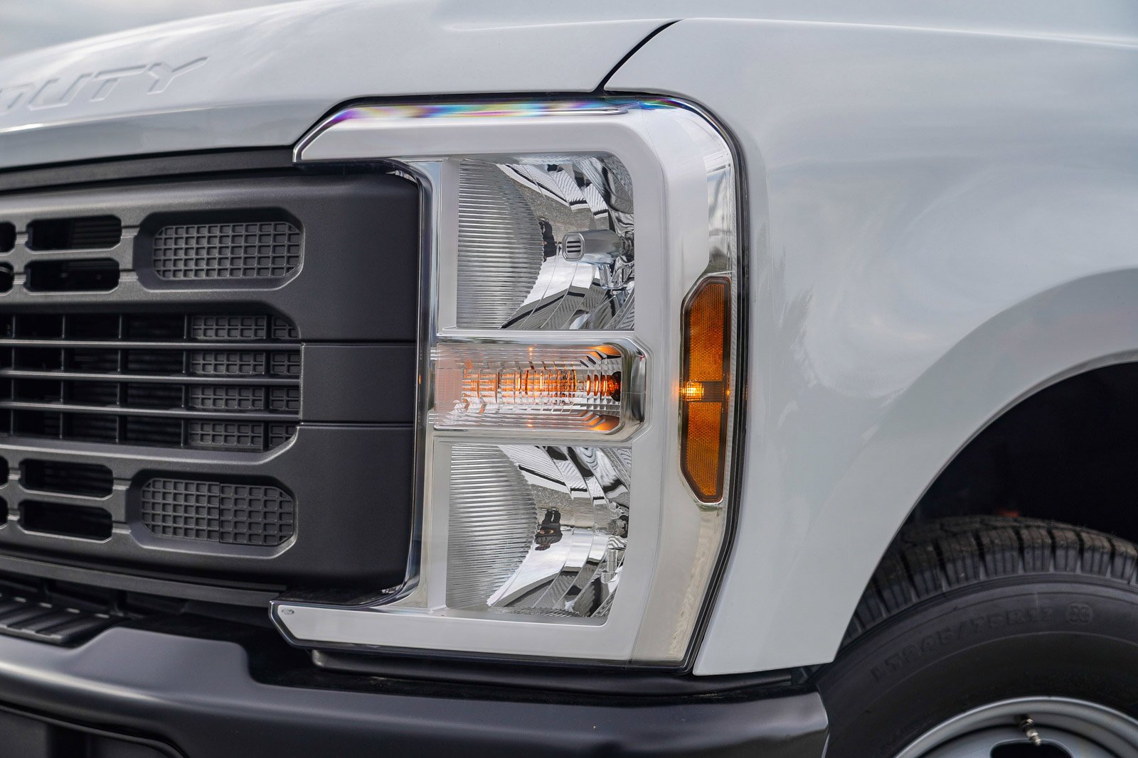 New 2026 Oxford White Ford F-350® XL image 2
