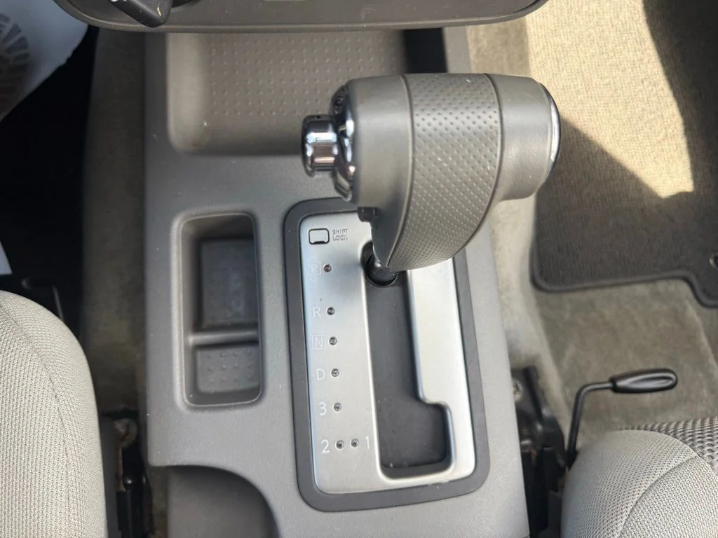 Used 2013 Blue Nissan SV image 25