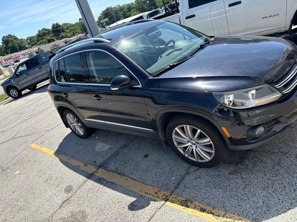 Used 2015 Volkswagen Tiguan SEL with VIN WVGBV7AX2FW509166 for sale in Kansas City