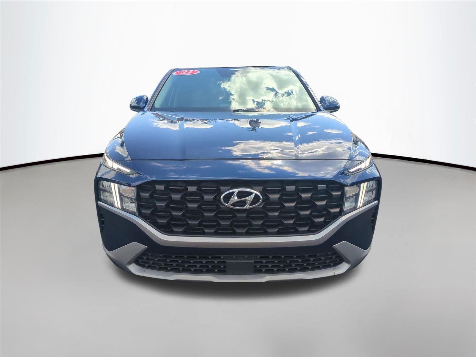 Used 2023 Stormy Sea Hyundai SE image 25