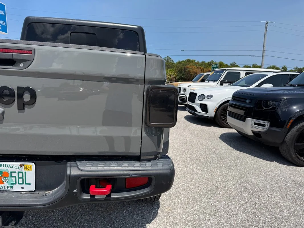 Used 2021  Jeep Rubicon 4x4 image 11