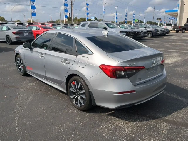 Used 2022 Morning Mist Metallic Honda EX image 9