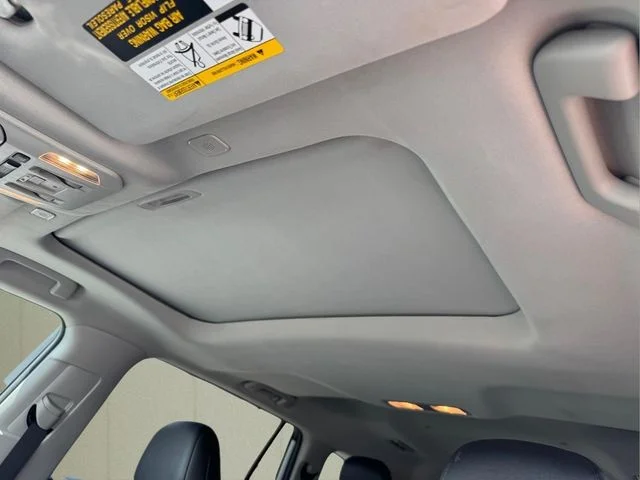 Used 2024 Silver Toyota XLE image 23