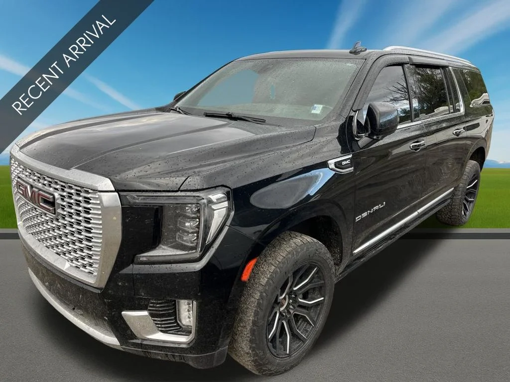 Used 2021 Black GMC Denali image 1
