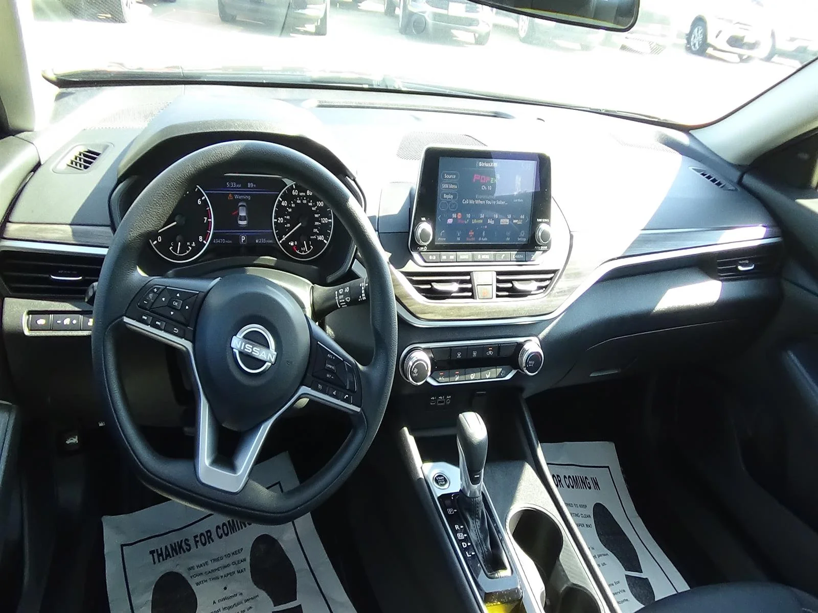 Used 2025 Super Black (kh3) Nissan 2.5 SV image 12