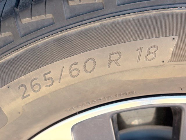 Certified Used 2024 Gray Jeep 4xe image 11