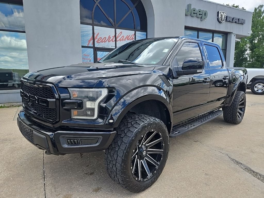 Used 2018 Ford F-150 Raptor with VIN 1FTFW1RG1JFA93883 for sale in Kansas City