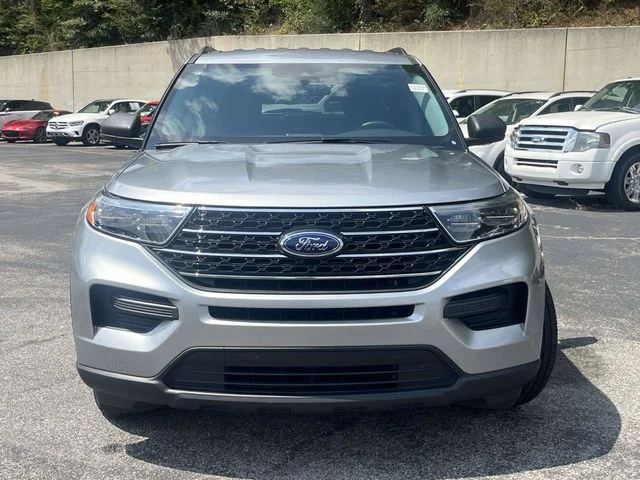 Certified Used 2023 Silver Ford XLT image 9