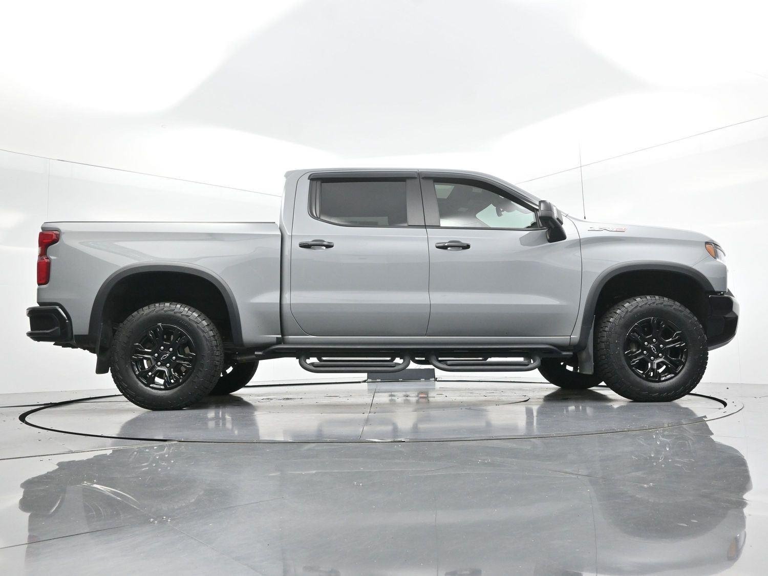 Used 2025 Slate Gray Metallic Chevrolet ZR2 image 54