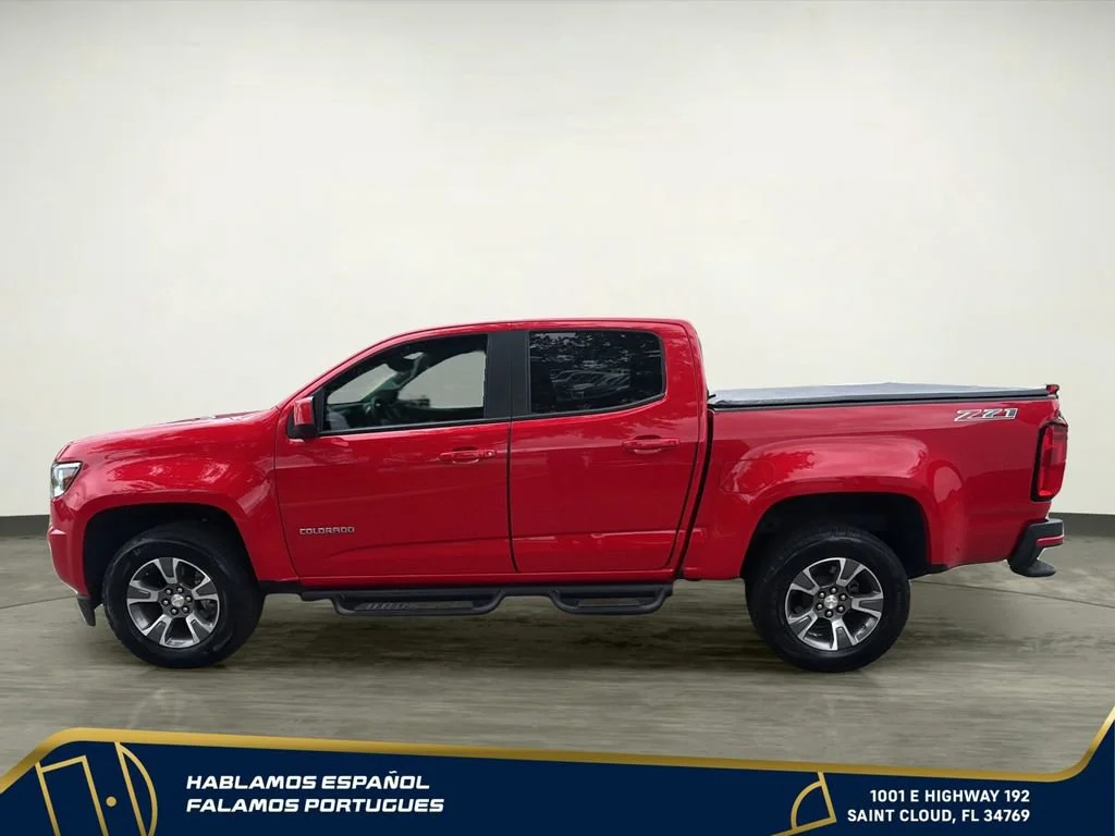 Used 2019 RED HOT Chevrolet 2WD Z71 image 3
