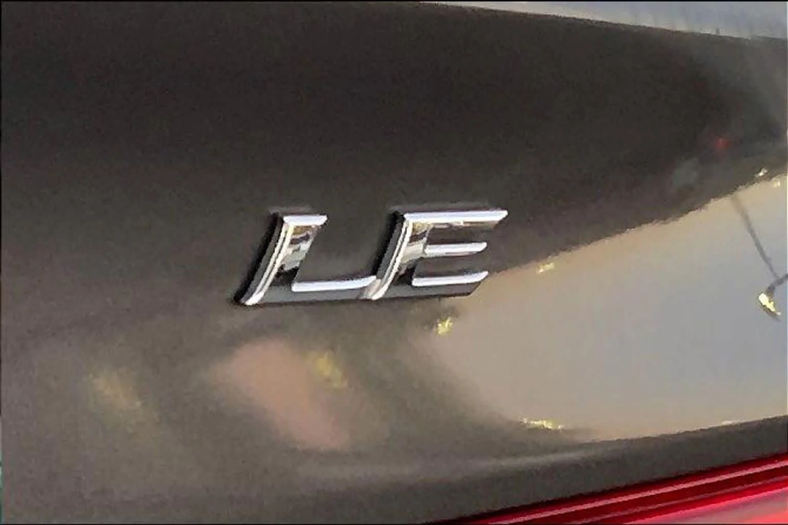 Used 2020 Predawn Gray Mica Toyota LE image 9