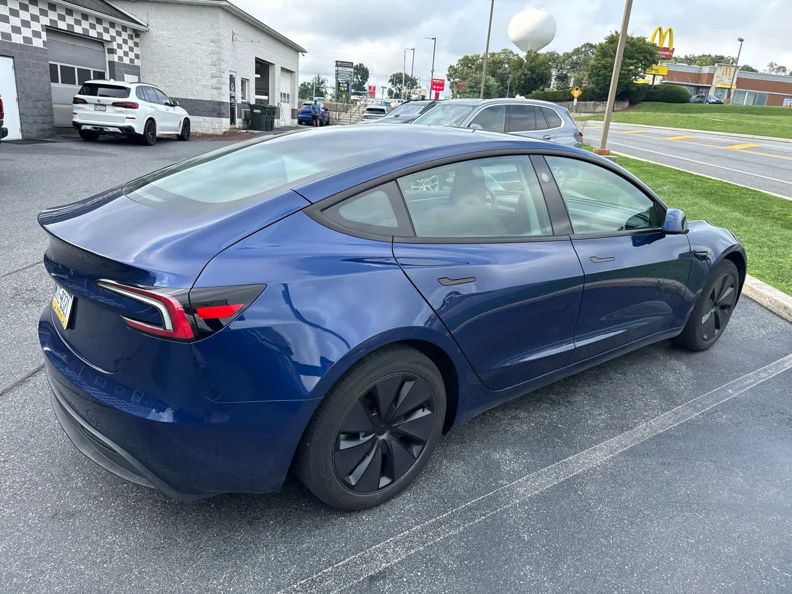 Used 2025 Deep Blue Metallic Tesla Long Range image 6