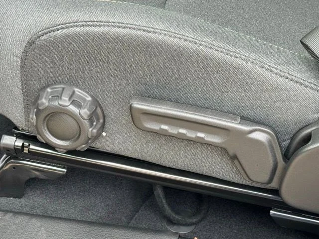 2025 Jeep Wrangler 4-Door Sport S - Photo 11